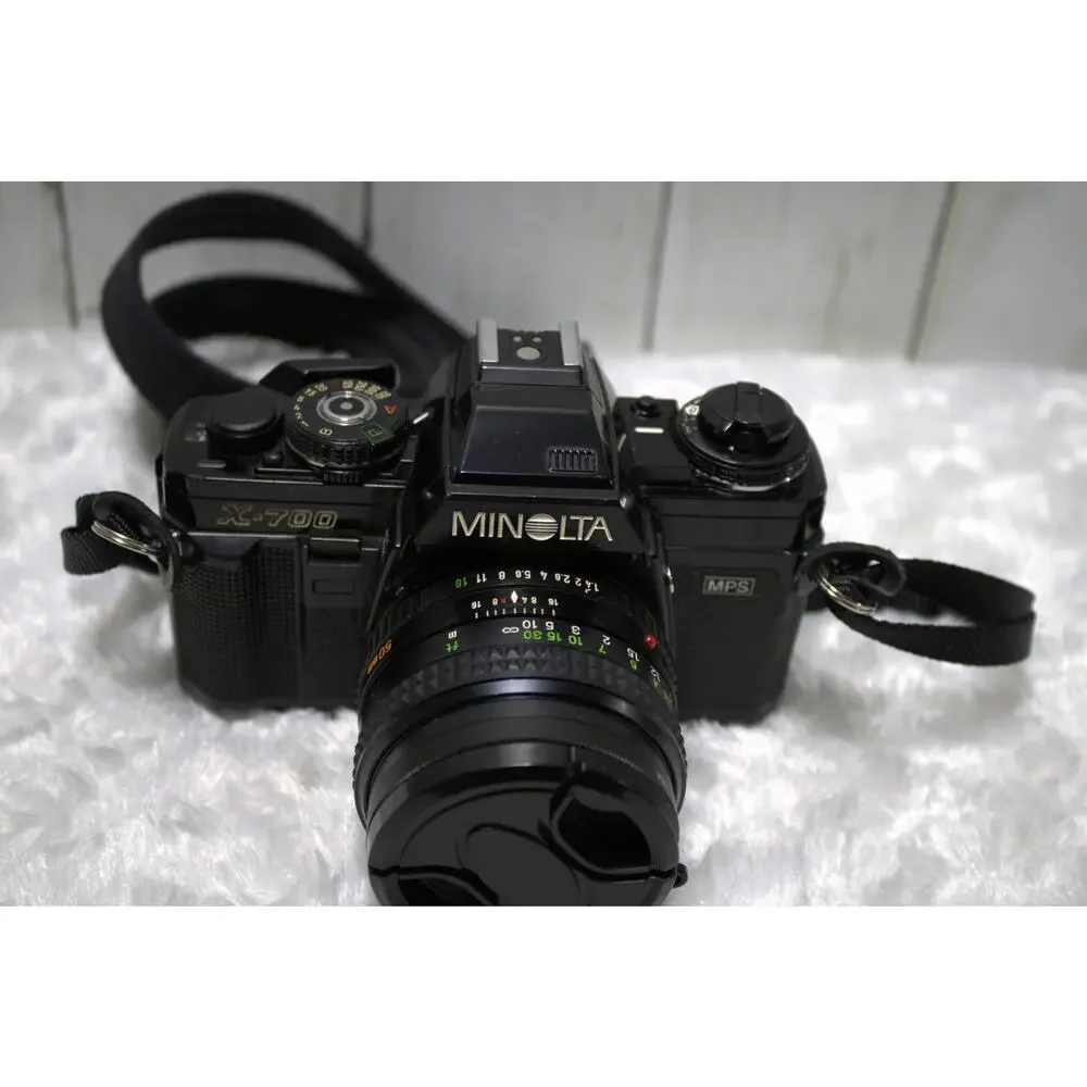 Minolta X-700 35mm SLR Film Camera with MD Rokkor-X 50mm f/1.4 Lens – Tested